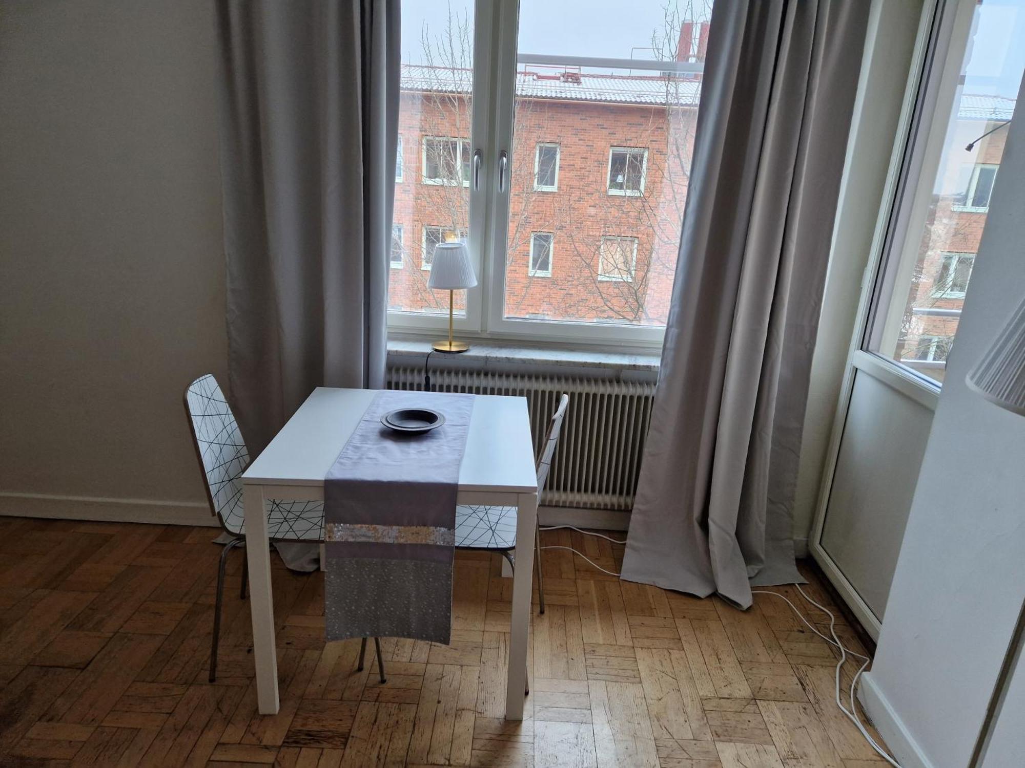 Apartment Inv1